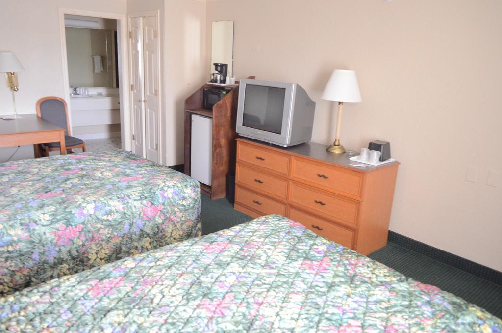 America'S Inn Houston/Stafford /Sugarland Room photo